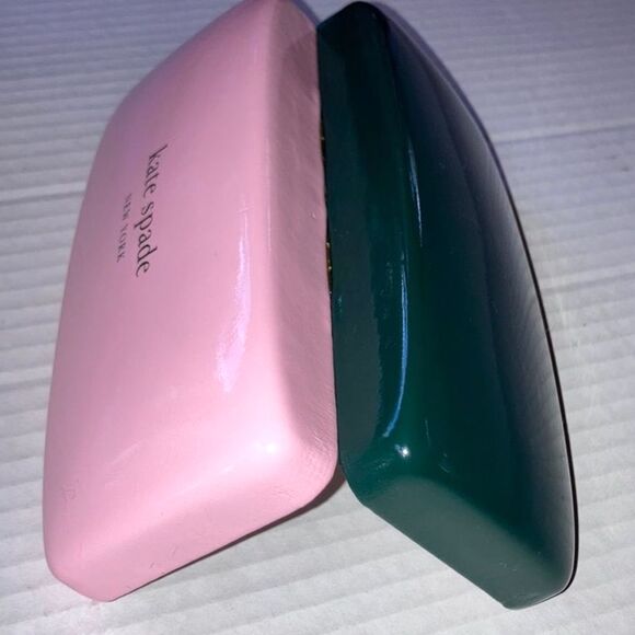 KATE SPADE Sunglasses Eyeglass Case Pink and Charcoal Gray Grey Hard Clamshell - Picture 3 of 10